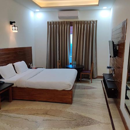 Orchha Club And Resort - Ocr Zewnętrze zdjęcie