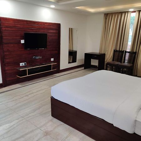 Orchha Club And Resort - Ocr Zewnętrze zdjęcie