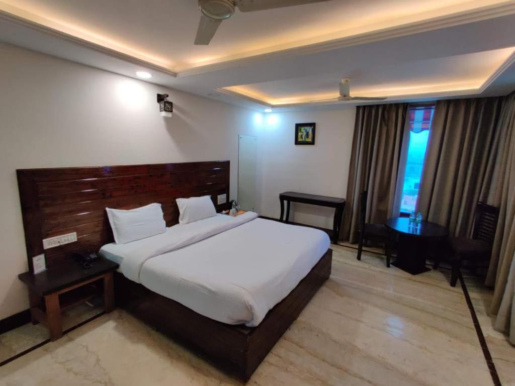 Orchha Club And Resort - Ocr Zewnętrze zdjęcie