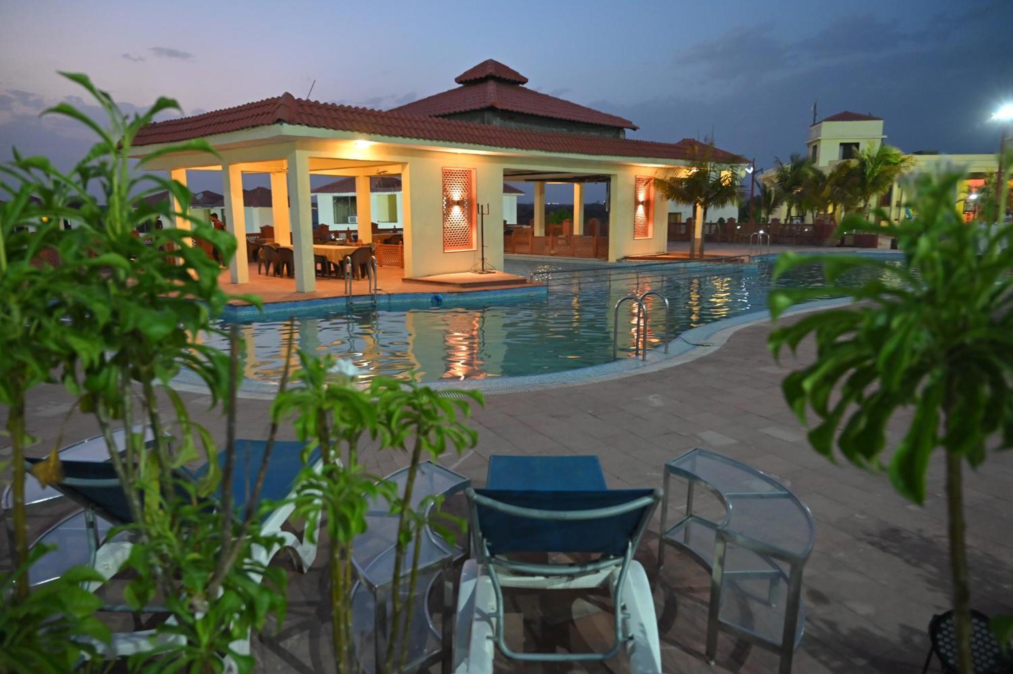 Orchha Club And Resort - Ocr Zewnętrze zdjęcie