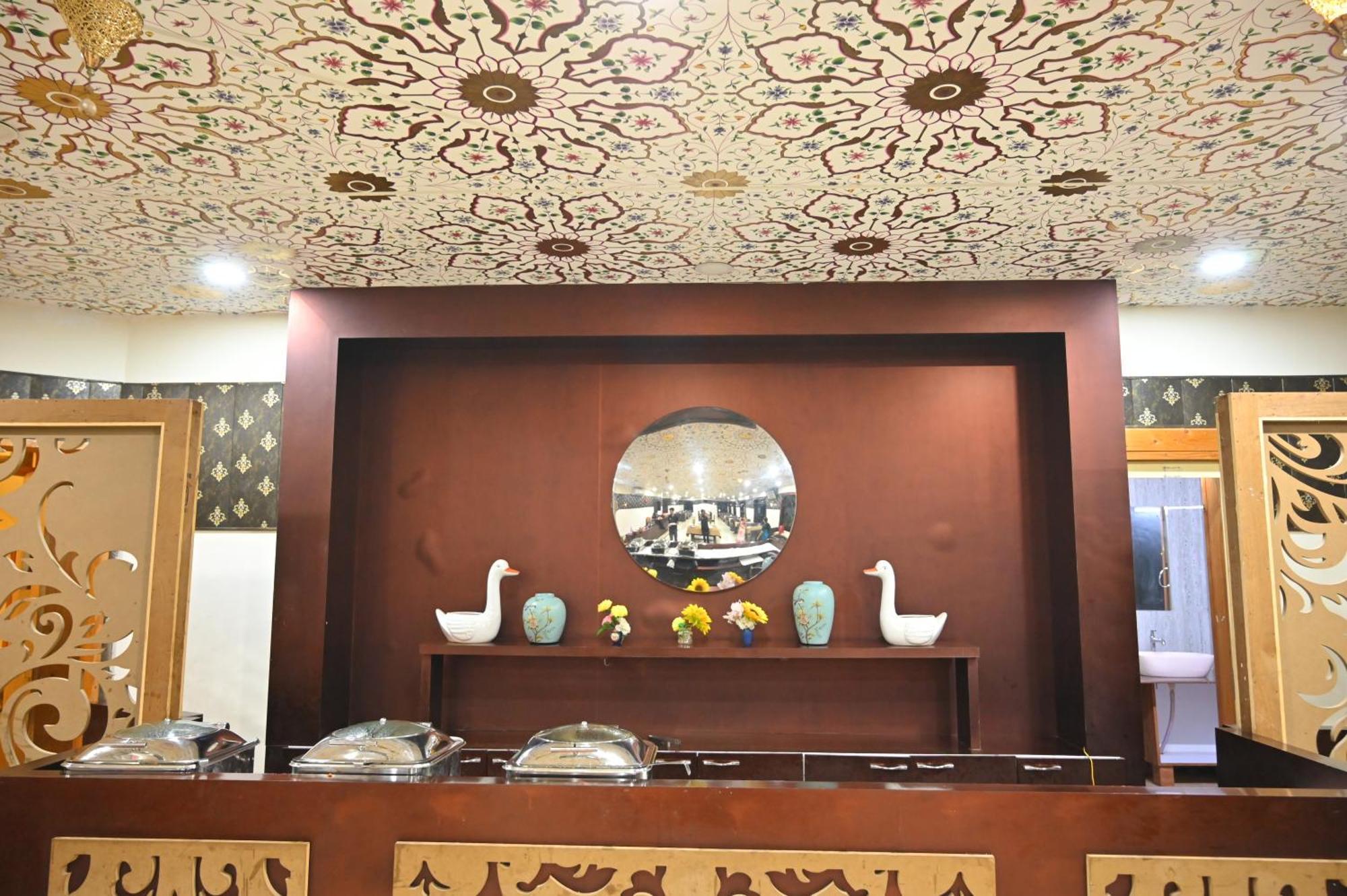 Orchha Club And Resort - Ocr Zewnętrze zdjęcie
